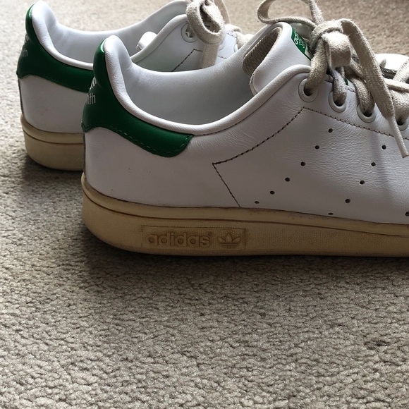 Adidas Stan Smith White and Green Shoes - Picture 5 of 10